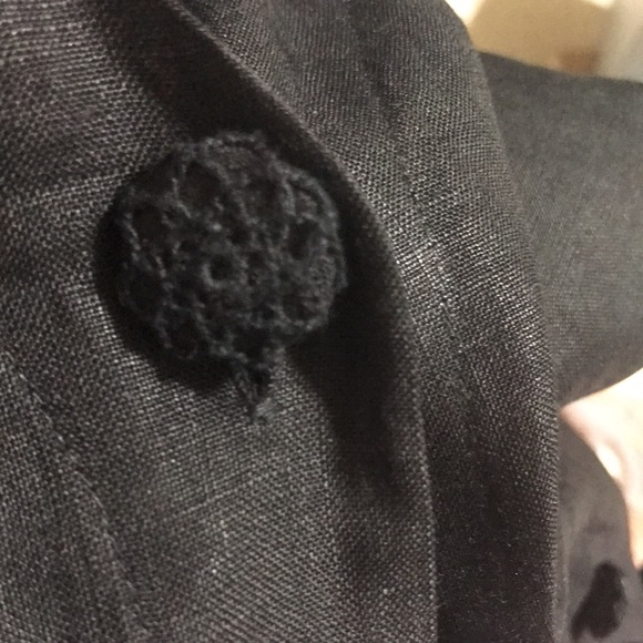 David Dart linen top with front buttons and lace/crochet. NWOT - Picture 9 of 10